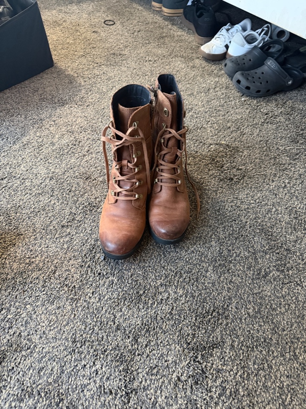 Sorel Women's Cognac Brown Lace-Up Leather Boots